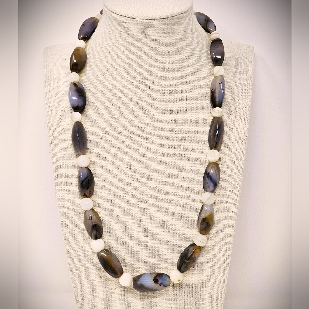 Vtg Agate Gemstome Chunky Beaded Necklace